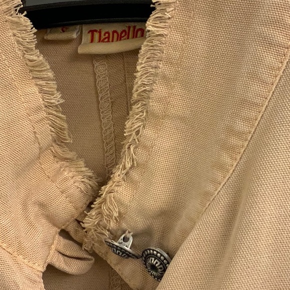 Women’s Lightweight Shirt-Jacket with Southwestern Styling - Picture 6 of 8